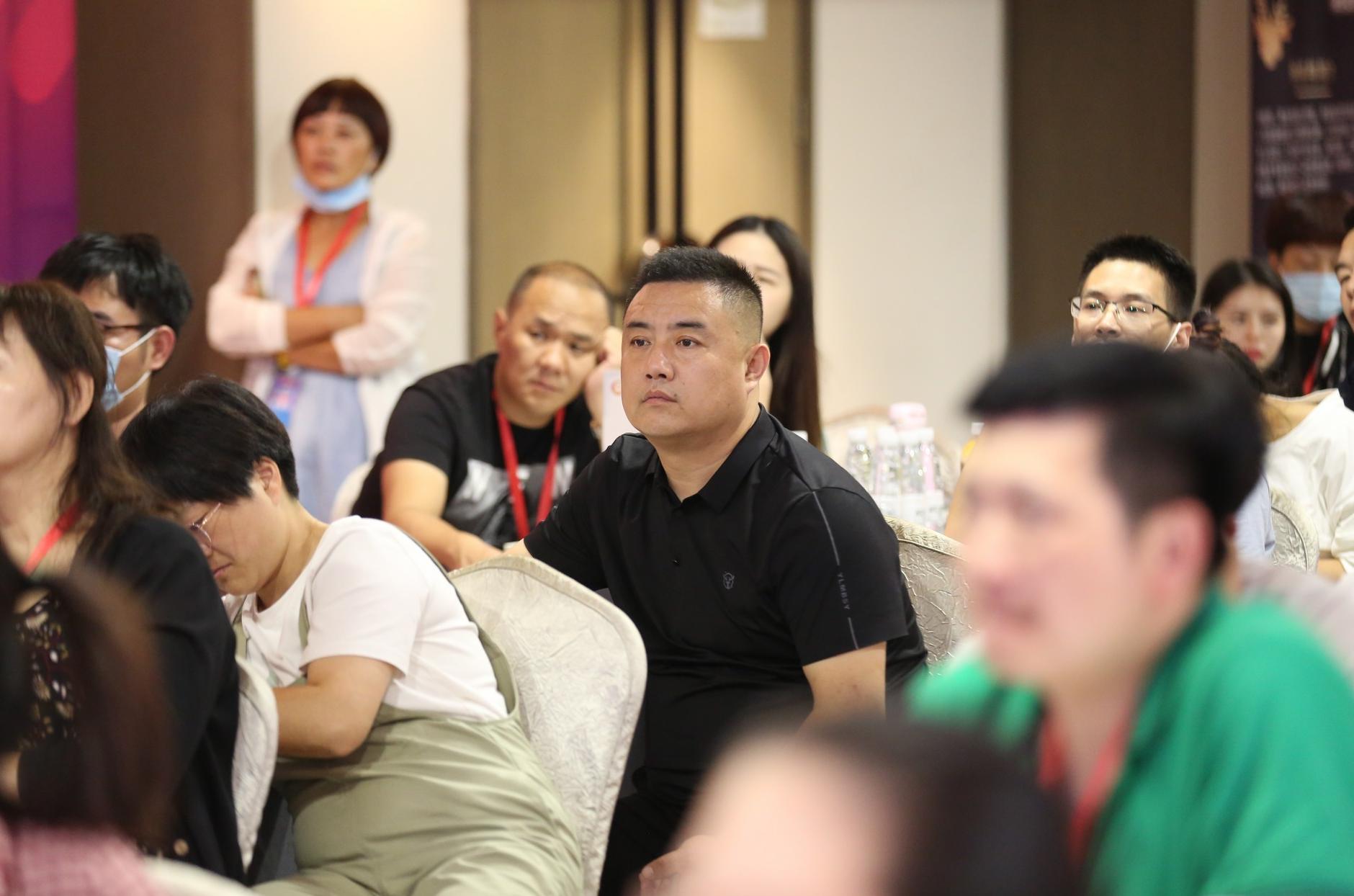 小红书商家版是干什么的_小红书 商家版_小红书商家版和用户版一样吗